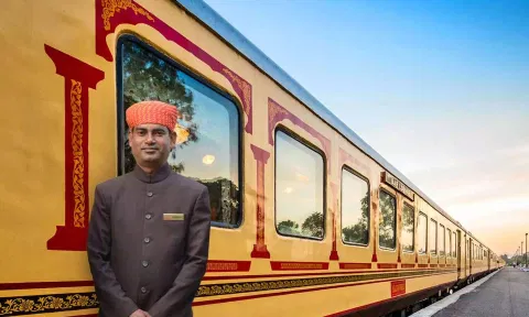 டெல்லியில் இருந்து அயோத்திக்கு அரண்மனை ரெயில்- லட்சக்கணக்கில் கட்டணம்