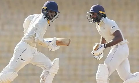 பாபா இந்திரஜித், விஜய சங்கர் அபாரம்: முதல் நாள் முடிவில் தமிழ்நாடு 291/4