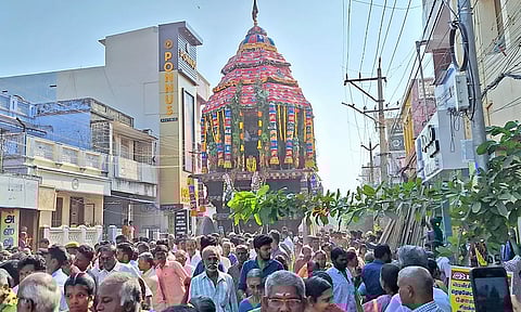 தென்காசி, காசி விஸ்வநாதர் கோவிலில் மாசி மக தேரோட்டம்