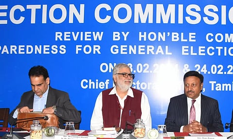 தமிழகத்தில் ஒரே கட்டமாக ஓட்டுப்பதிவு: தலைமை தேர்தல் ஆணையரிடம் அனைத்து கட்சிகளும் வலியுறுத்தல்