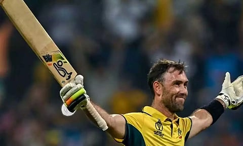 அதிக சிக்சர் அடித்த ஆஸ்திரேலிய வீரர்: பிஞ்ச் சாதனையை முறியடித்த மேக்ஸ்வெல்