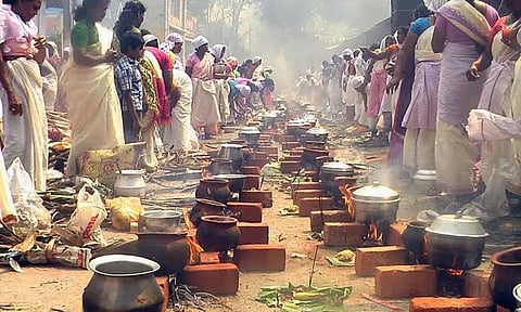 திருவனந்தபுரம் ஆற்றுக்கால் பகவதி அம்மன் கோவில் பொங்கல் விழா