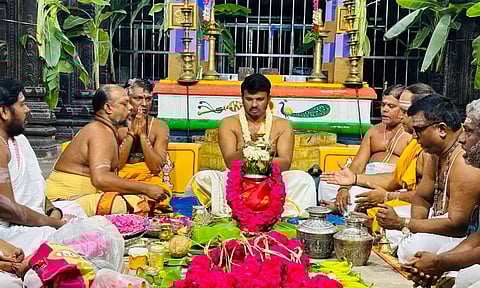 6 வருடங்களுக்கு பிறகு திருச்செந்தூரில் மீண்டும் தாராபிஷேகம் தொடக்கம்