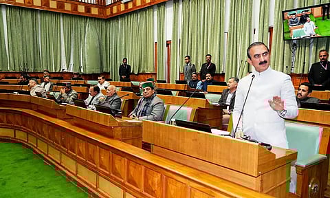 இமாச்சல பிரதேசத்தில் கட்சி மாறி வாக்களித்த 6 காங்கிரஸ் எம்.எல்.ஏ.-க்கள் தகுதி நீக்கம்: சபாநாயகர் அதிரடி