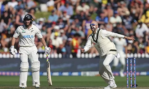 ஆஸ்திரேலியாவுக்கு எதிரான முதல் டெஸ்ட்: நியூசிலாந்து 179 ரன்னில் சுருண்டு பரிதாபம்