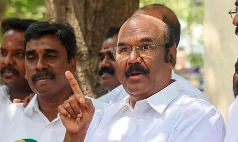 எம்.ஜி.ஆர், ஜெயலலிதாவை வைத்து பாஜக வாக்கு பெற நினைப்பது கீழ்த்தரமானது: ஜெயக்குமார்