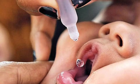 தமிழகத்தில் இன்று 56.34 லட்சம் குழந்தைகளுக்கு சொட்டு மருந்து- சுகாதாரத்துறை