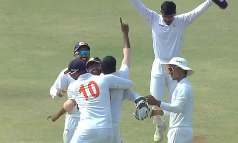 ரஞ்சி கோப்பை: மத்திய பிரதேசத்தை வீழ்த்தி இறுதிப்போட்டிக்கு முன்னேறியது விதர்பா