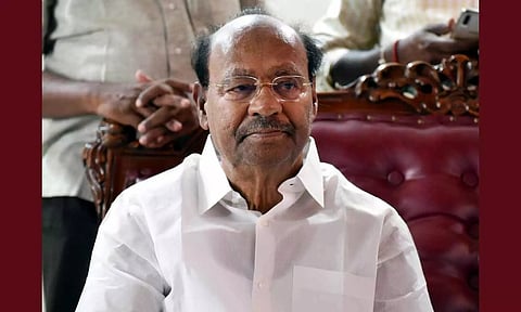 பதவி உயர்வு வழங்காததால் போலீஸ் அதிகாரிகள் மன உளைச்சலில் உள்ளனர்- ராமதாஸ்