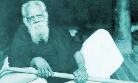 கர்நாடகா காங்கிரஸ் அரசு அதிரடி: 10-ம் வகுப்பு பாடப்புத்தகத்தில் தந்தை பெரியாரின் வாழ்க்கை வரலாறு பாடம் மீண்டும் சேர்ப்பு