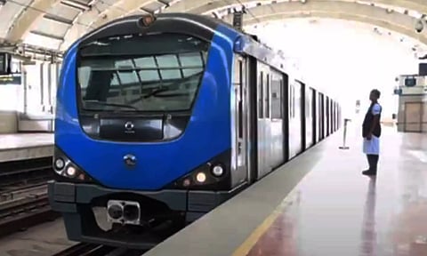 பெண் பயணிகள் பாதுகாப்பை வலுப்படுத்தும் புதிய திட்டத்தை அறிவித்த சென்னை மெட்ரோ ரெயில்