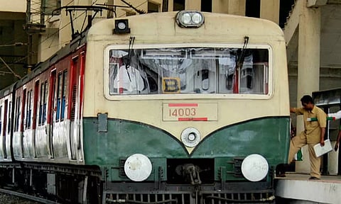 கடற்கரை-தாம்பரம் நள்ளிரவு நேர மின்சார ரெயில்கள் ரத்து