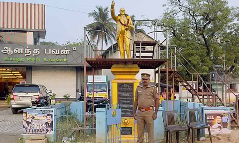 கடலூர் மாவட்டத்தில் அம்பேத்கர் சிலைகளுக்கு போலீஸ் பாதுகாப்பு