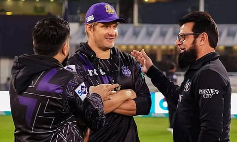 பாகிஸ்தான் அணியின் பயிற்சியாளர் பதவியை ஏற்க தயங்கும் ஷேன் வாட்சன்