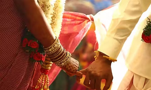 ஒரே ராசி, ஒரே நட்சத்திரத்தில் திருமணம் செய்யலாமா...?