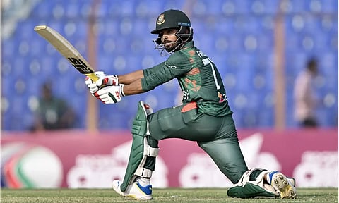 ஹிருடோய் அசத்தல்: இலங்கை வெற்றிபெற 287 ரன்களை இலக்காக நிர்ணயித்தது வங்காளதேசம்