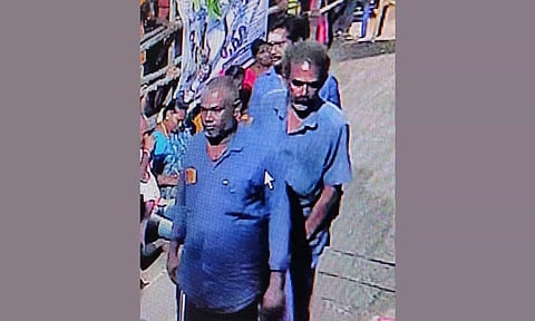 பெண் குழந்தையை கடத்திய 2 பேரின் புகைப்படம் வெளியீடு: தேடுதல் வேட்டையில் போலீசார் தீவிரம்