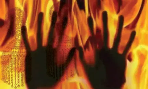 கம்மல் வாங்கி தராத கணவனை உயிரோடு எரித்த பெண்