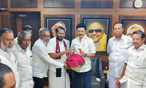 பாராளுமன்ற தேர்தலில் திமுக கூட்டணிக்கு ஆதரவு - தமிமுன் அன்சாரி அறிவிப்பு