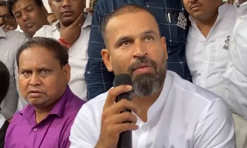 இது வித்தியாசமானது: தேர்தல் களத்தில் அடித்து ஆடும் யூசுப் பதான்
