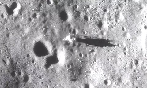 நீல் ஆம்ஸ்ட்ராங் தடம் பதித்த இடத்தை சந்திரயான்-2 ஆர்பிட்டர் கண்டுபிடித்தது