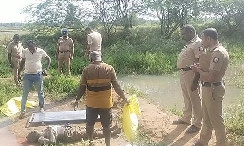 திசையன்விளையில் லாரி டிரைவர் வெட்டிக்கொலை