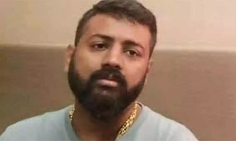 மதுபான ஊழல் வழக்கில் கெஜ்ரிவாலுக்கு எதிராக அப்ரூவராக மாறுவேன்- சுகேஷ் தகவல்