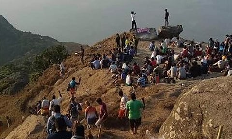 கடந்த 2 நாட்களில் 3 பேர் உயிரிழப்பு- வெள்ளியங்கிரி மலையேறுபவர்களுக்கு எச்சரிக்கை விடுத்த வனத்துறை