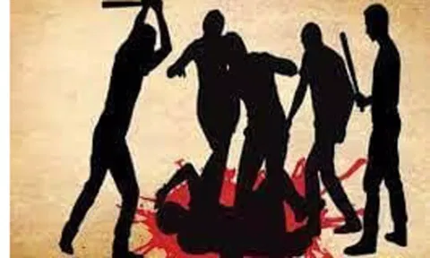 ஹோலி : ஆபாச நடனத்தை கண்டித்த இளைஞர் கல்லால் அடித்து கொலை