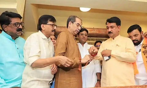 மகாராஷ்டிரா: பாஜக எம்.பி  உன்மேஷ் பாட்டீல், உத்தவ் தாக்ரே கட்சியில் இணைந்தார்