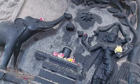 பார்வதி தேவியே பிரதிஷ்டை செய்த அமுதலிங்கம்