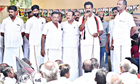பொய் வாக்குறுதி கொடுத்து மக்களை ஏமாற்றும் தி.மு.க.-வுக்கு பாடம் புகட்ட வேண்டும்