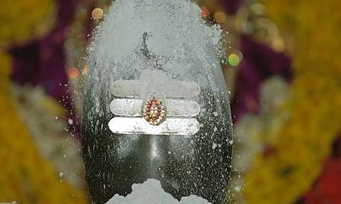 சிவன் கொடுத்த திருநீறு தங்கமானது