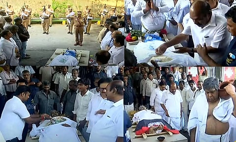 முன்னாள் அமைச்சர் ஆர்.எம். வீரப்பன் உடல் அரசு மரியாதையுடன் தகனம்