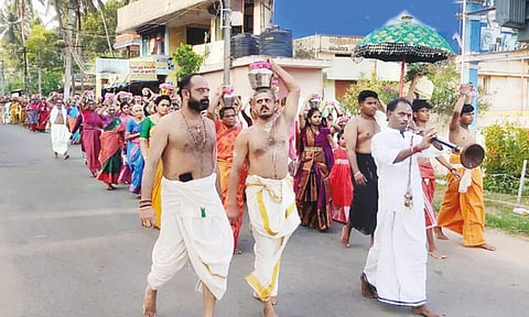 மண்டைக்காடுபகவதி அம்மன் கோவிலில் பரணிக்கொடை விழா