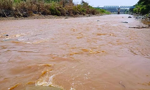 நீலகிரி மாவட்டத்தில் கொட்டி தீர்த்த கனமழை: பவானி ஆற்றில் பெருக்கெடுத்து ஓடிய தண்ணீர்