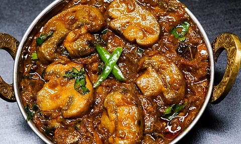 செட்டிநாடு மஷ்ரூம் கிரேவி