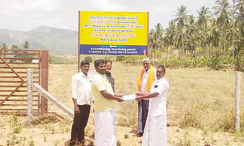 புதிய பஸ் நிலையம் அமைக்க சொந்த நிலத்தை தானமாக வழங்கிய விவசாயி