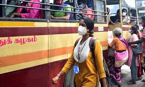 விழுப்புரத்தில் பெண் பயணிகளை ஏற்றிச் செல்லாத அரசுப் பேருந்து ஓட்டுநர் சஸ்பெண்ட்