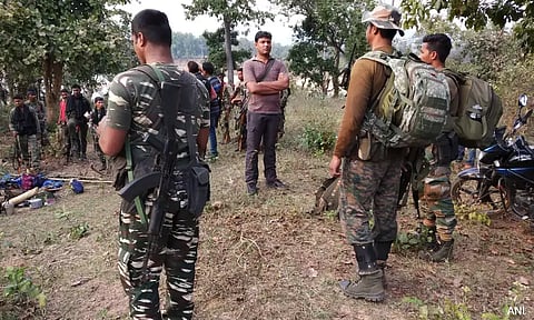 ரோந்து பணியின்போது தவறுதலாக துப்பாக்கிச்சூடு- பாதுகாப்புப் படையினர் உயிரிழப்பு