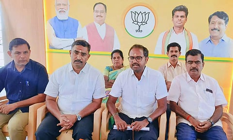 ராகுல் காந்தி- பிரியங்கா தேர்தல் காலத்தில் மட்டும் கோவிலுக்கு செல்வார்கள்: ஏ.பி.முருகானந்தம்