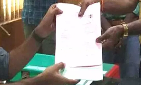 தெலுங்கானாவில் ஒரே தொகுதியில் 114 பேர் மனு தாக்கல்