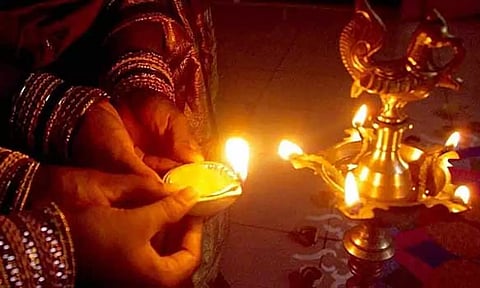 விளக்குகள் பலவிதம்