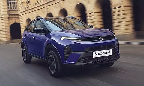 இந்தியாவில் நெக்சான் என்ட்ரி லெவல் மாடல்கள் அறிமுகம் - என்ன ஸ்பெஷல் தெரியுமா?