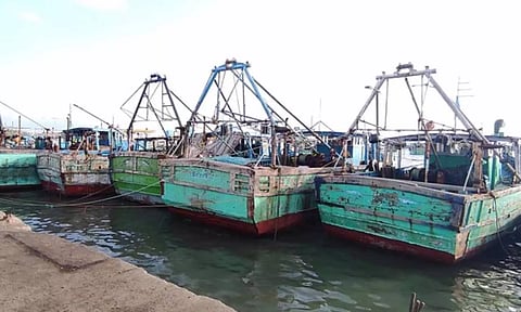 நெல்லை மாவட்ட மீனவர்கள் கடலுக்குள் செல்ல வேண்டாம் என மாவட்ட நிர்வாகம் அறிவிப்பு