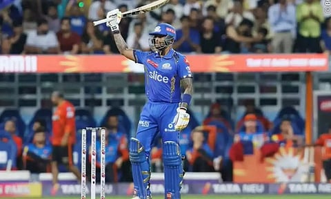 டி20 கிரிக்கெட் தரவரிசை: முதலிடத்தை தக்கவைத்த சூர்யகுமார்