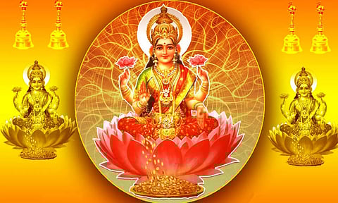 மகாலட்சுமியின் அருளை குறைவின்றி பெற இம்மந்திரத்தைக் கூறுங்கள்!