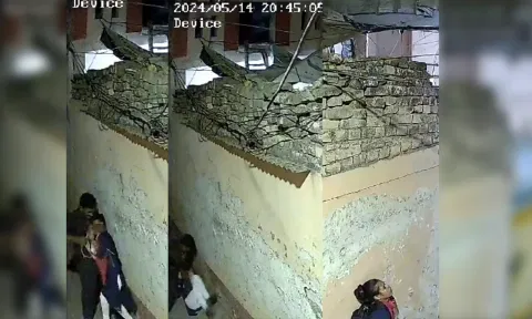 மதுபானக் கடை அருகே இளம் பெண்ணுக்கு பாலியல் தொல்லை- பதற வைக்கும் சிசிடிவி காட்சி