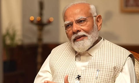 நான் மனிதப்பிறவி அல்ல; கடவுள் தான் என்னை இந்த பூமிக்கு அனுப்பி வைத்திருக்கிறார்- பிரதமர் மோடி