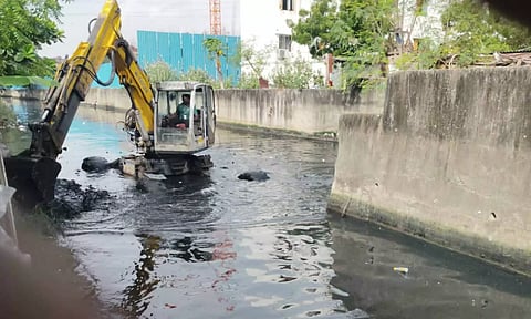 சென்னையில் 33 கால்வாய்களை தூர்வாரும் பணிகள் தொடங்கியது- ஒரு மண்டலத்துக்கு ரூ.50 லட்சம் ஒதுக்கீடு